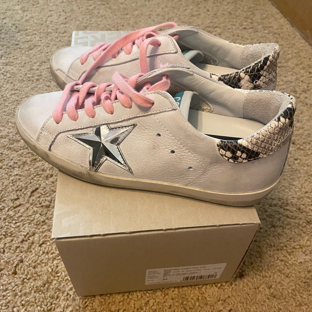 Golden Goose Sneakers